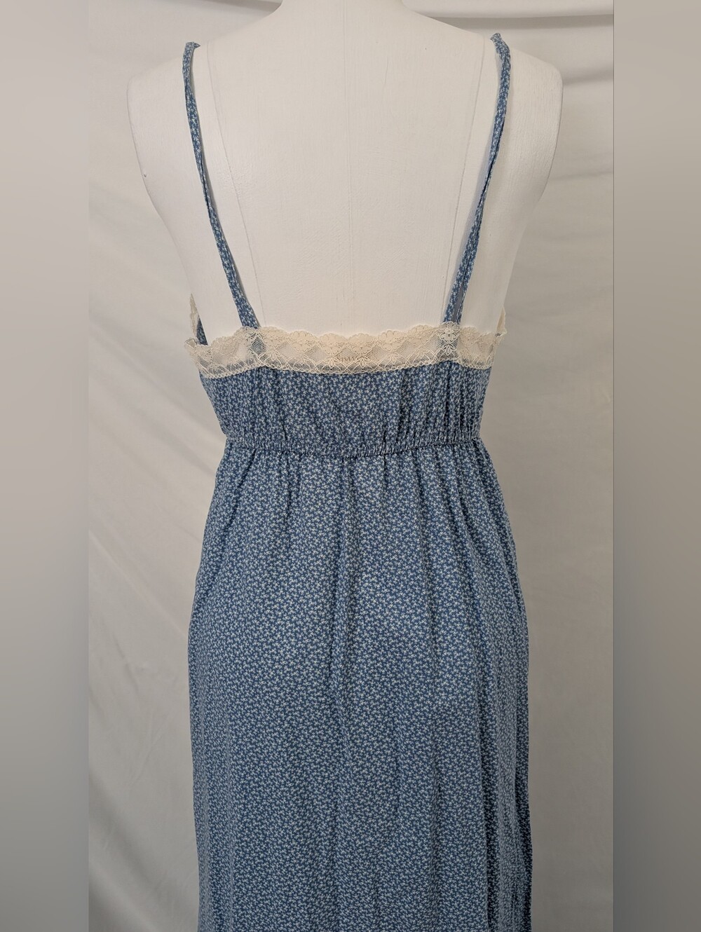 Annie vintage lace trim cotton slip dress - Picture 7 of 15